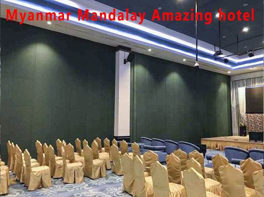 अच्छी कीमत Acoustic Folding Partition Wall with 6061-T6 Aluminum Frame and Q235 Steel Core for Spaces Up to 6M Height ऑनलाइन
