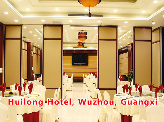 अच्छी कीमत Commercial Movable Partition Wall with 6061-T6 Profile and Q235 Steel Frame for Eco-Friendly Space Division ऑनलाइन