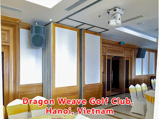 अच्छी कीमत Sliding Movable Partition Wall with Dupont POM Roller Magnetic Seal and Jack Lifting Mechanism ऑनलाइन