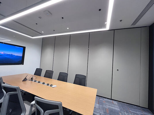 अच्छी कीमत Commercial-Grade Movable Partition Wall with Galvanized Square Tube Keel Fold-Away and Suspending Design ऑनलाइन