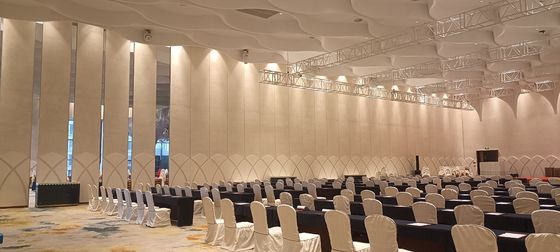 ध्वनिक संचालित कार्यालय विभाजन विभाजक अग्निरोधी हॉल चलती स्लाइडिंग विभाजन प्रणाली