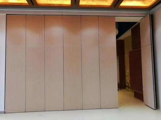 चलती विभाजन दीवारें एमडीएफ मेलामाइन खत्म पैनल होटल के लिए