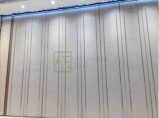 अच्छी कीमत Aluminum Commercial Operable Partition Wall System with 6061-T6 Profile and 304 Stainless Steel Roller ऑनलाइन
