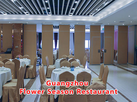 अच्छी कीमत Tempered Glass Office Partition Wall with Sound Insulation and Easy Installation for Modern Offices ऑनलाइन