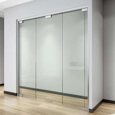 अच्छी कीमत Single Glazed Aluminium Frame Glass Partition Wall with Sound Insulation 30-42dB and Top Supported Manually Operated Design ऑनलाइन